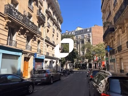 location commerce paris 75014 55m²