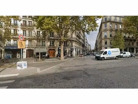 location commerce paris 75017 160m²
