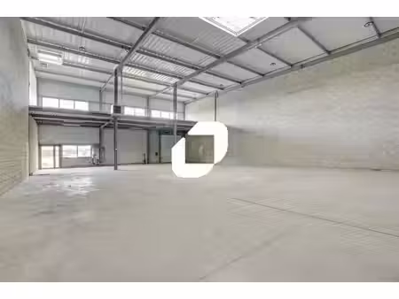 location local d’activités aulnay sous bois 93600 734m²