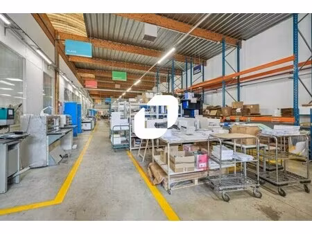 location local d’activités colombes 92700 1420m²