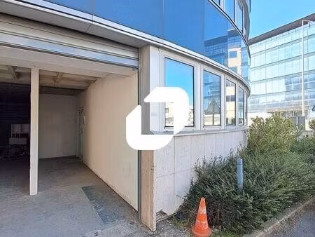 location local d’activités nanterre 92000 260m² à 560m²
