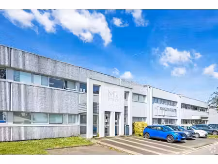 location local d’activités 2910m²