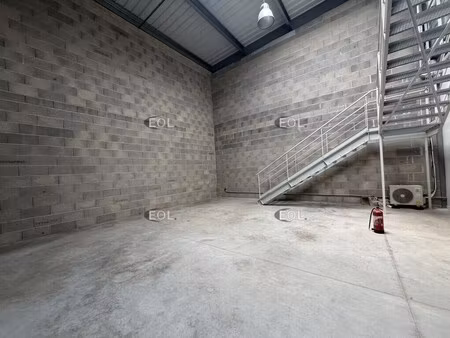 location local d’activités villejust 91140 137m²