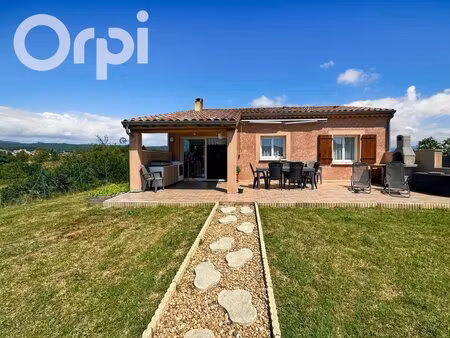 maison aubenas avec terrain plat et piscine hors sol