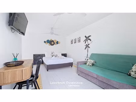 appartement à vendre saint francois 1 pièce(s) 25m2 112 000€