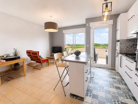 appartement 3 pièces - 60 m²