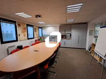 vente bureaux 283 m² à 568 m²