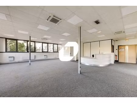 vente bureaux 48 m² à 1 419 m²