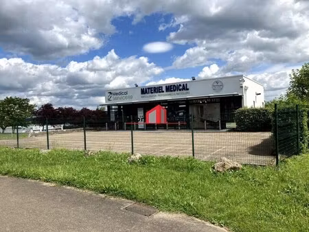 vente commerce auxerre 89000 532m²