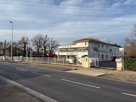 vente commerce pessac 33600 423m²