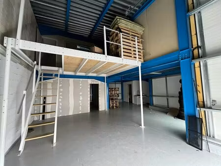 vente local d’activités villenoy 77124 208m²