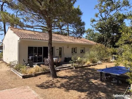 maison de plain-pied de 100 m² sur terrain constructible de 1 756 m²
