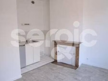 location appartement 2 pièces à angers (49000) : à louer 2 pièces / 31m² angers