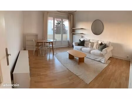 appartement t2 meublé lumineux – balcon  parking  cave