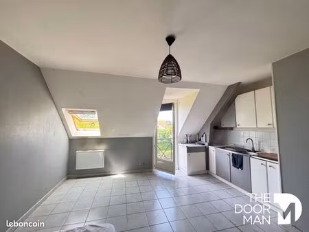 studio 1 pièce 22 m²