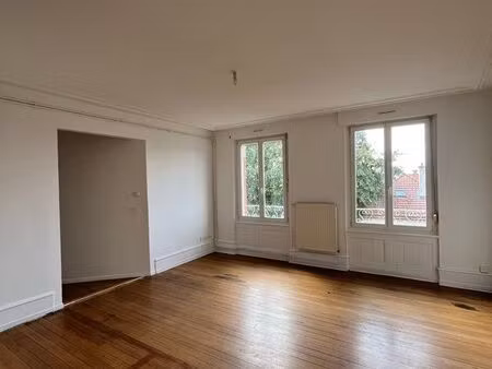 appartement f3 centre-ville