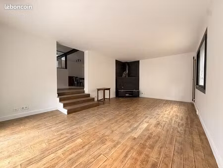 maison de ville 4 pièces 105 m²
