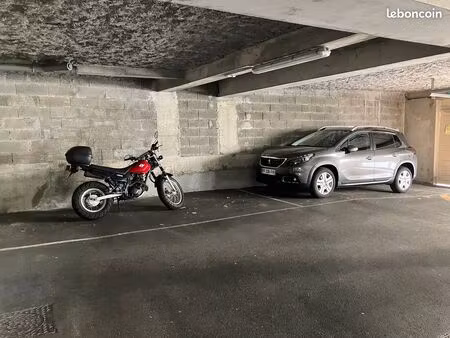 parking bayonne saint-esprit