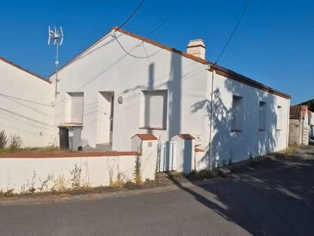 a louer maison 2 chambres 75m2