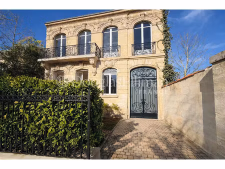 maison de ville à vendre dans le quartier caudéran-barrière judaïque