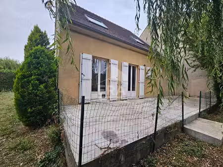 maison d'exception à herbeville  crespières - harmonie et sérénité