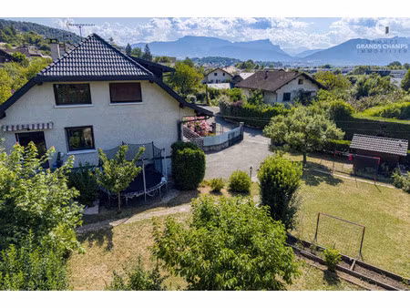 maison de luxe à vendre à sillingy