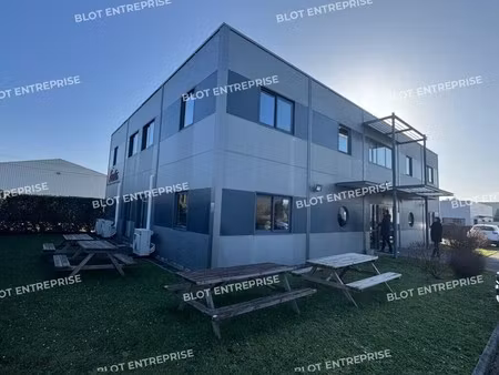 location bureaux 520 m²