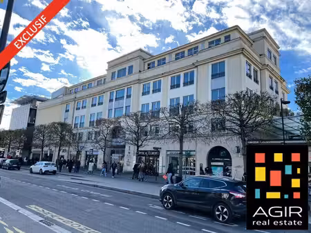 location bureaux serris 77700 340m²