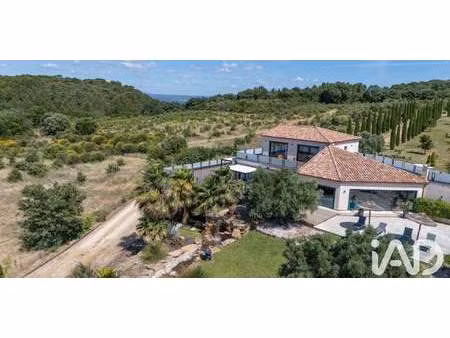 maison avec piscine et terrasse mondragon (84)