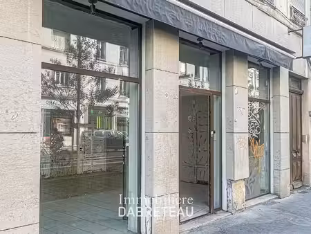 local commercial 62 m2 - 69007 lyon
