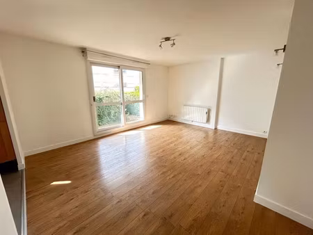 location appartement 2 pièces 50.58 m² à chatillon (92320)  1 195 €
