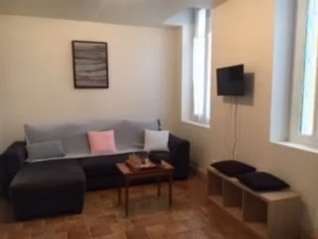 location appartement 2 pièces 40.9 m² à rochefort (17300)  560 €