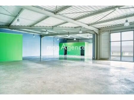 en vente fonds de commerce 600 m² – 575 000 € |laval
