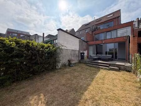 appartement duplex moderne avec jardin au centre zottegem