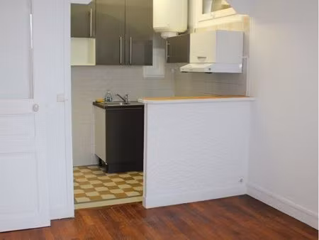 bel appartement 2 pièces avec balcon au cœur d’aubervilliers