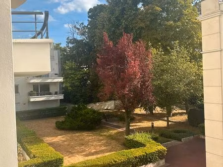 t2 quartier boulingrin avec garage fermé