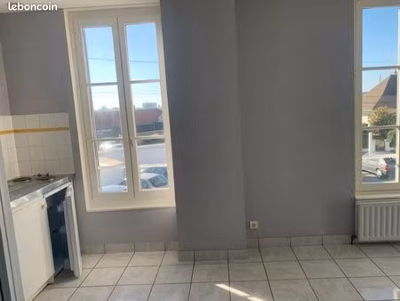 à louer studio