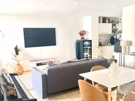 a louer - appartement t3 meublé - 8eme km