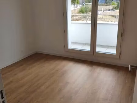 location appartement à villeneuve le roi