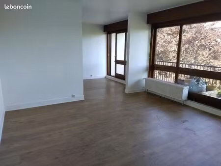 appartement 5 pièces 104 m²