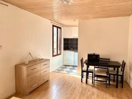 studio 23 m2