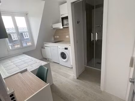 studio 10m2  refait à neuf en juillet 2026