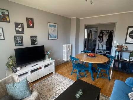 a louer f3 57m²