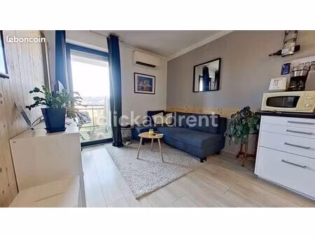 studio 1 pièce 30 m²