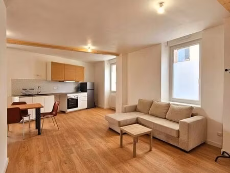 maison de ville de 80 m² entièrement refaite à neuf