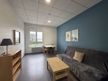 location meublée appartement 2 pièces 39.18 m² à saint-etienne (42000)  530 €