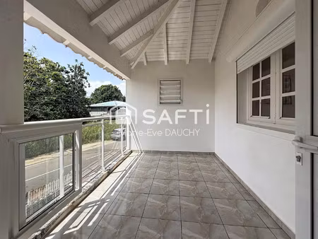 location appartement 3 pièces 65 m² à sainte-rose (97115)