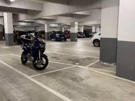 vente garage et parking à brest siam (29200) : à vendre / 8m² brest siam
