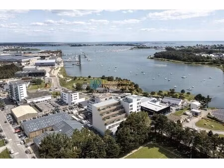 vente bureaux 150 m² à 413 m²