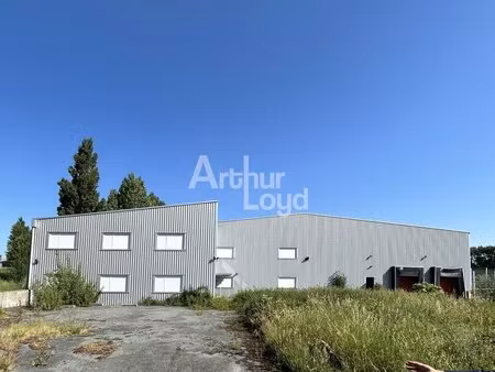 vente local d’activités montmarault 03390 2833m²